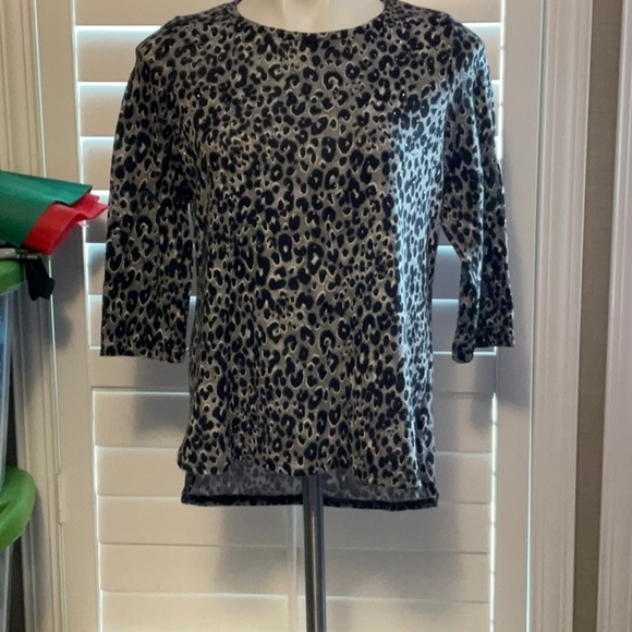 Rebecca Malone Sweaters - Rebecca Malone Black and Gray Leopard Print Sweater